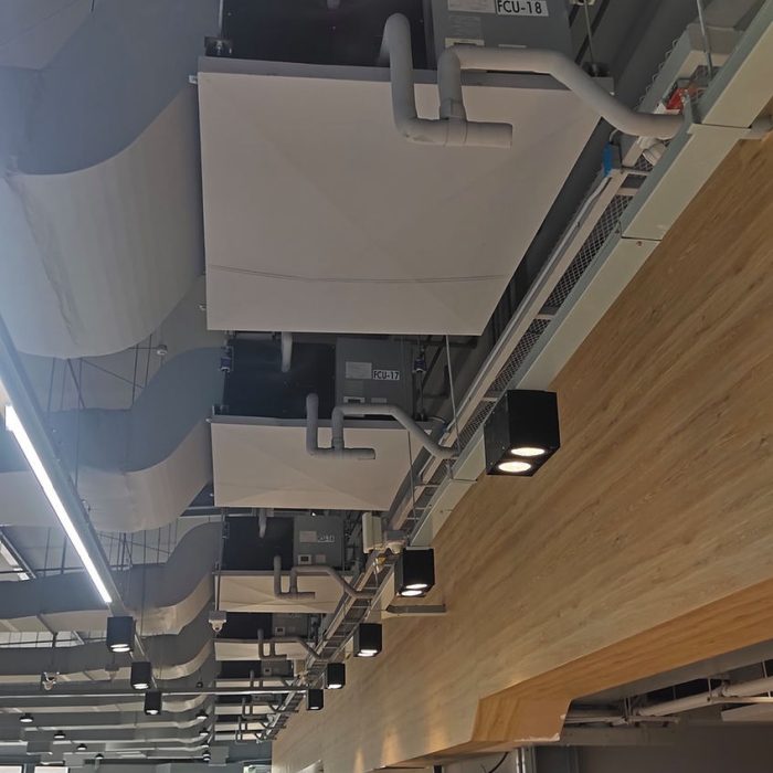 5f23f0_83d11e7e1e844a9d88bdba5673638d07~mv2